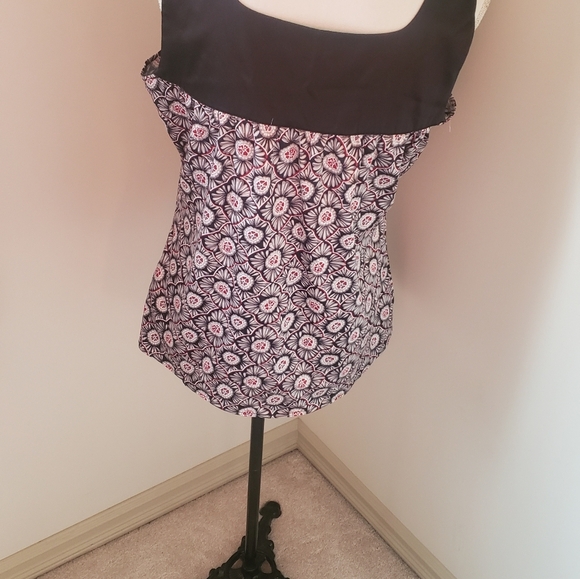 Silky Floral Reitmans Tank Top - Picture 6 of 9
